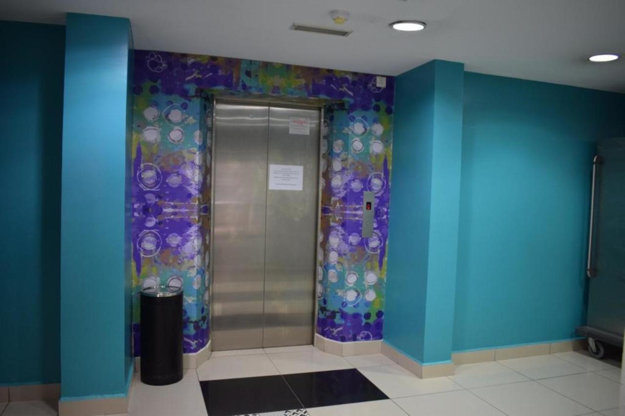 Hotel Living At Dsulaiman Near To Kampung Baru, Chow Kit, كوالالمبور المظهر الخارجي الصورة