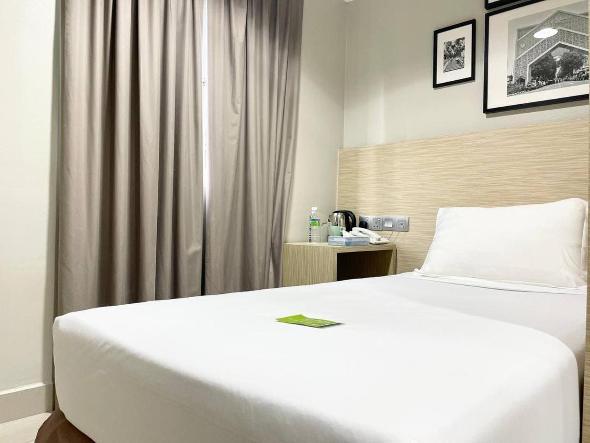 Hotel Living At Dsulaiman Near To Kampung Baru, Chow Kit, كوالالمبور المظهر الخارجي الصورة
